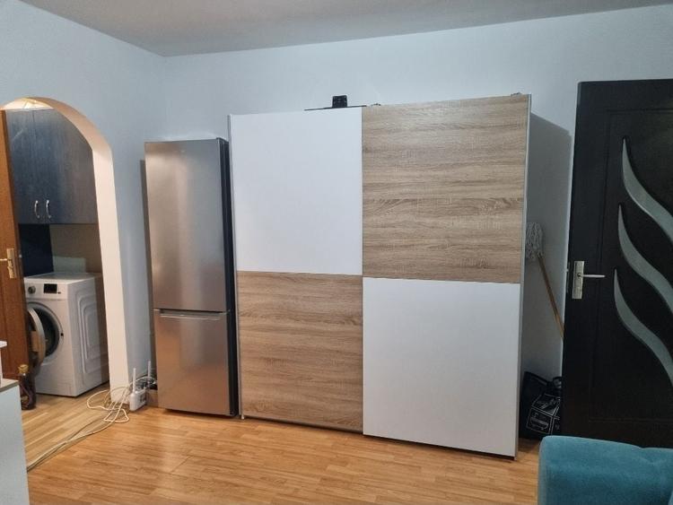 Apartament cu 2 camere semidecomandat în Brâncoveanu
