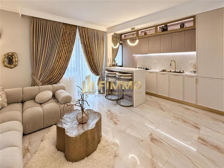 Apartament cu 4 camere decomandat, mobilat în Exterior Sud