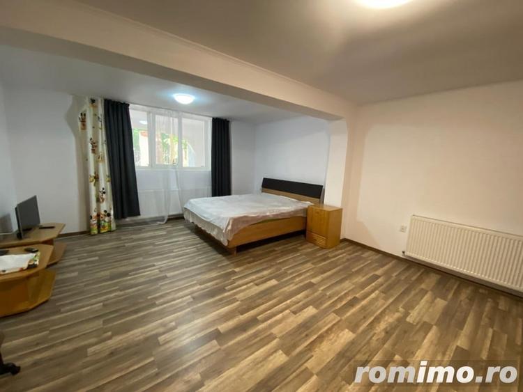 Apartament cu 2 camere semidecomandat în Sub Arini