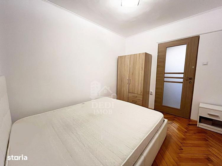 Garsonieră în Luna