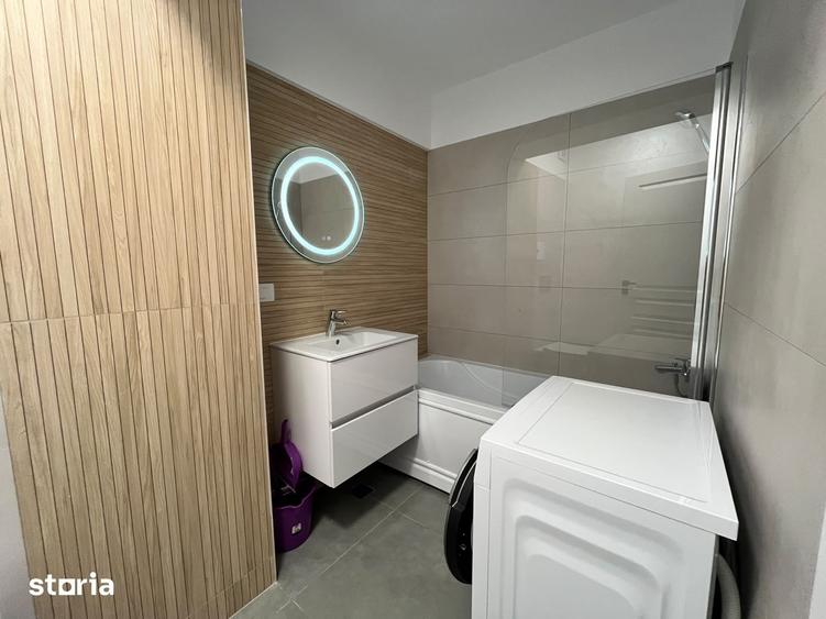 Apartament cu 2 camere decomandat în Nicolina