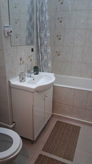 Apartament cu 2 camere nedecomandat în Gară