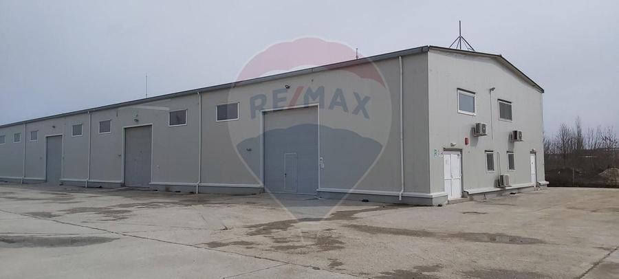 Spațiu industrial, de 615 mp, în Ștefăneștii de Jos