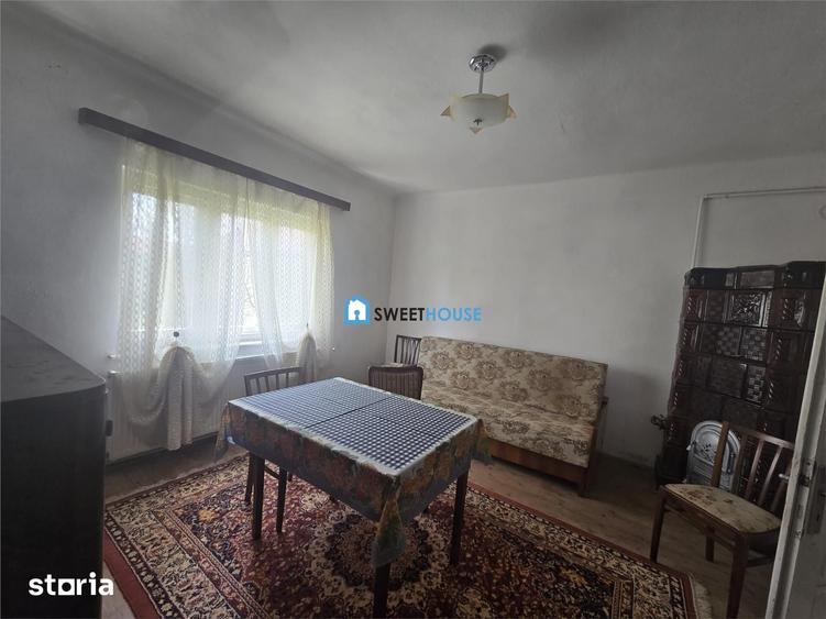 Casă cu 3 camere cu Teren 418 Mp în Central