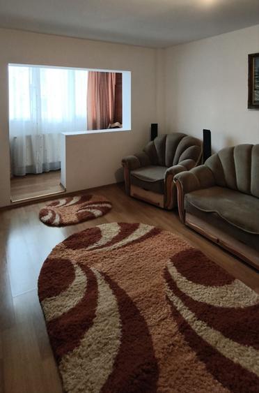 Apartament cu 2 camere decomandat în Răcădău