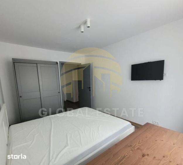 Apartament cu 3 camere decomandat în Berceni