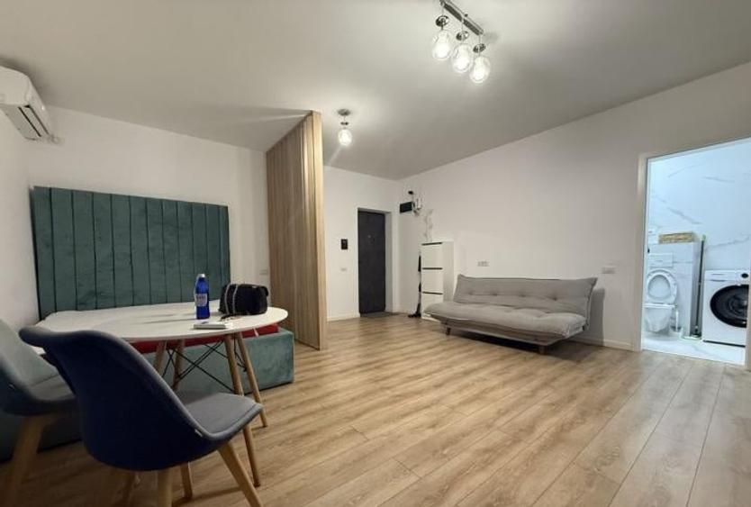 Apartament cu 2 camere decomandat, mobilat în Pipera