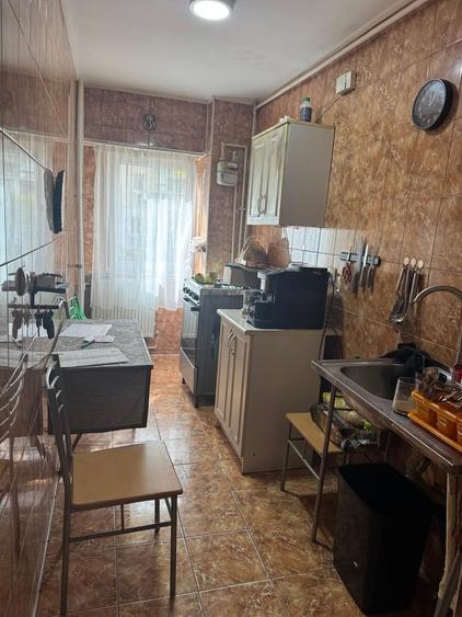 Garsonieră decomandată în Militari
