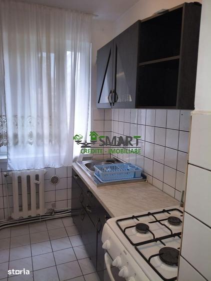 Apartament cu 2 camere decomandat în Republicii