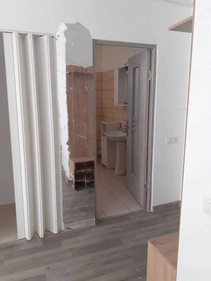 Apartament cu 2 camere decomandat în Florești