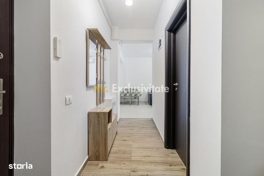 Apartament cu 3 camere decomandat în Roșu