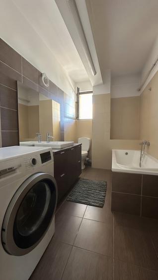 Apartament cu 3 camere în Metalurgiei