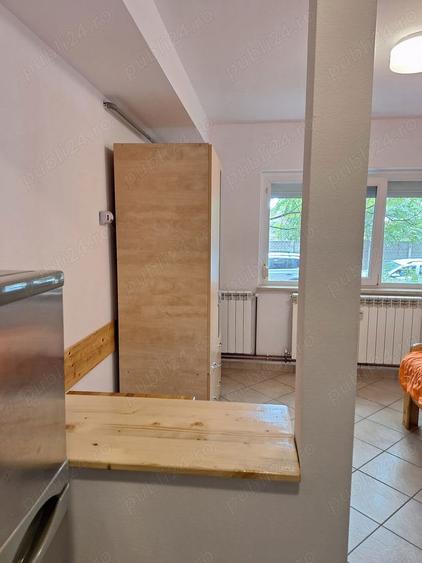 Garsonieră decomandată, mobilată în Aradului