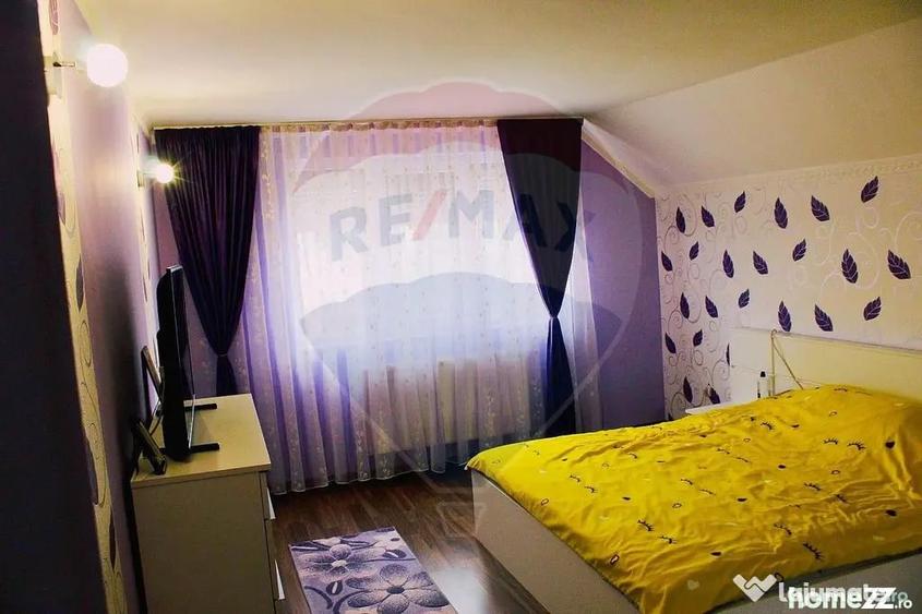 Casă cu 6 camere cu Teren 719 Mp în Oncea