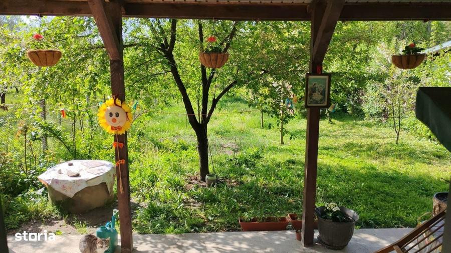 Casă cu 4 camere cu Teren 530 Mp în Răzvad
