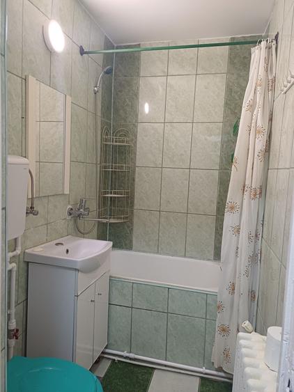 Apartament cu 2 camere semidecomandat în Exterior Vest