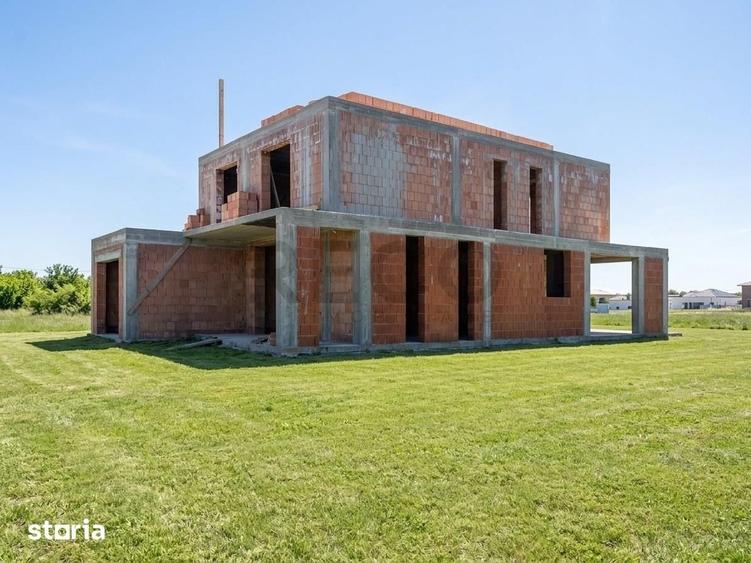 Teren de 501 mp, în Salca