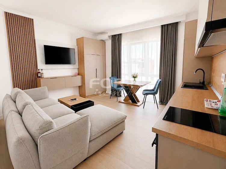 Apartament cu 2 camere decomandat în Sânmartin
