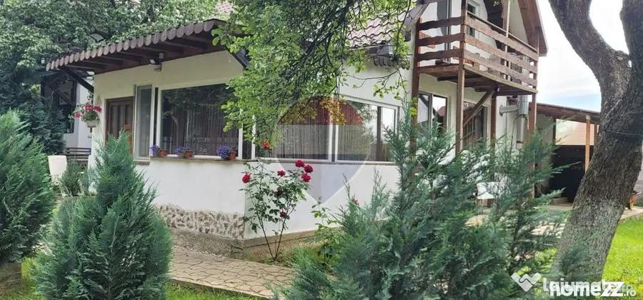 Casă cu 5 camere cu Teren 2000 Mp în Stațiunea Climaterică Sâmbăta