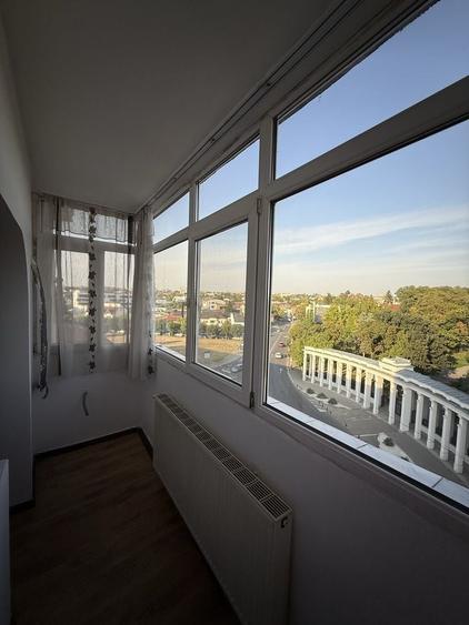 Apartament de inchiriat in fata parcului Nicolae Romanescu, cartier 1 mai - 2