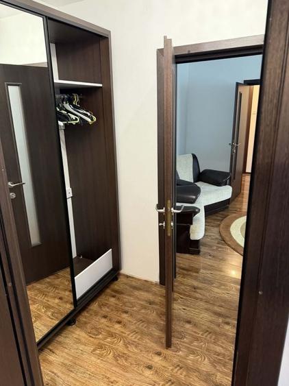 Apartament cu 2 camere nedecomandat în Drumul Carului