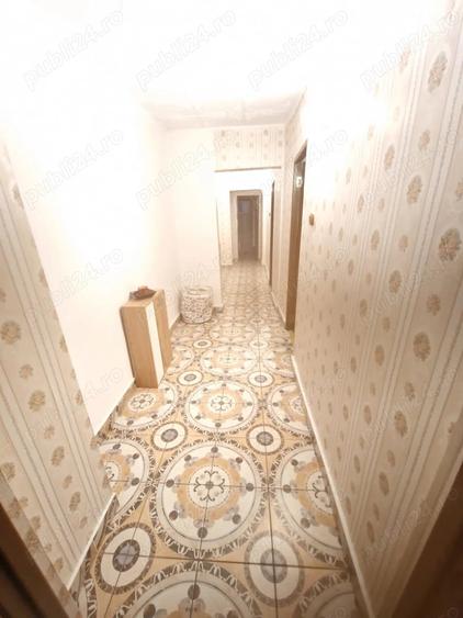 Apartament cu 4 camere decomandat în Șimian