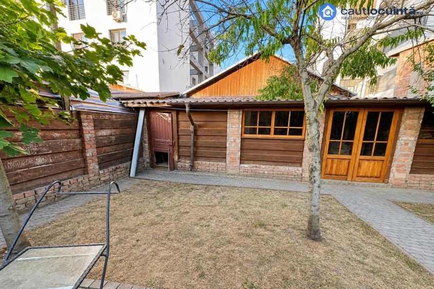 Casă cu 4 camere cu Teren 337 Mp în Chitila