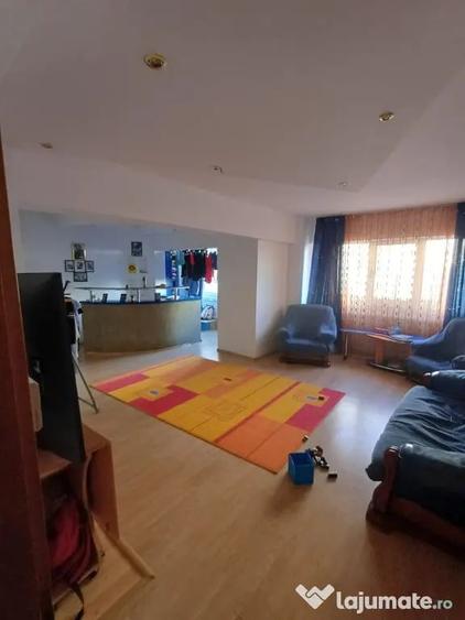 Republicii - Caraiman 3 camere 88 mp etaj 2 - 3