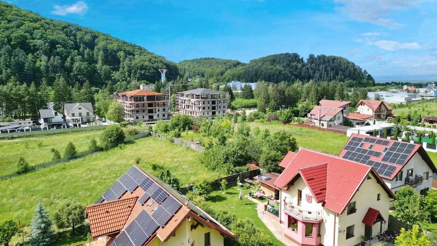 Teren Construcții intravilan de 1025 mp, în Bunloc