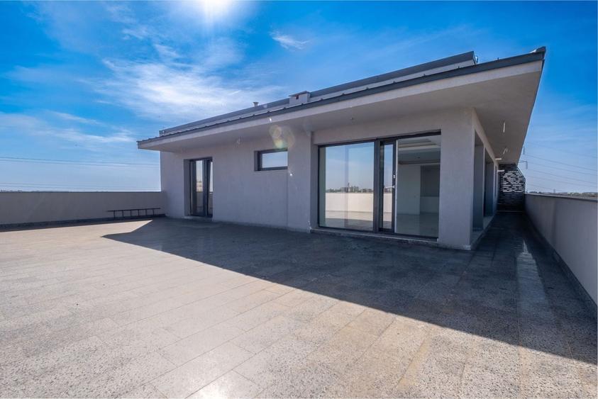 Apartament cu 3 camere semidecomandat în Metalurgiei