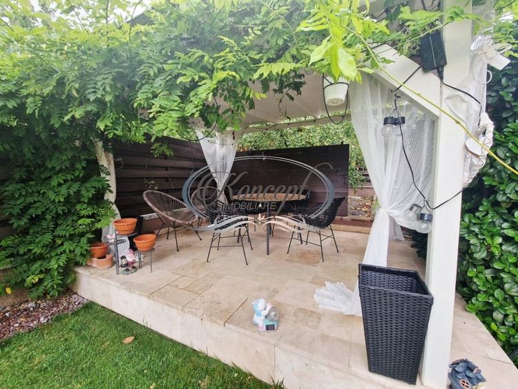 Duplex cu 4 camere cu Canalizare în Dâmbul Rotund