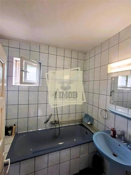 Casă cu 3 camere cu Teren 506 Mp în Rășinari