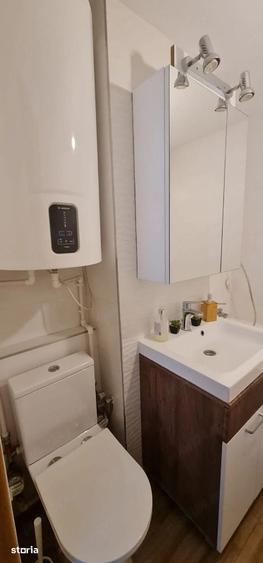 Apartament cu 3 camere semidecomandat în Sălăjan