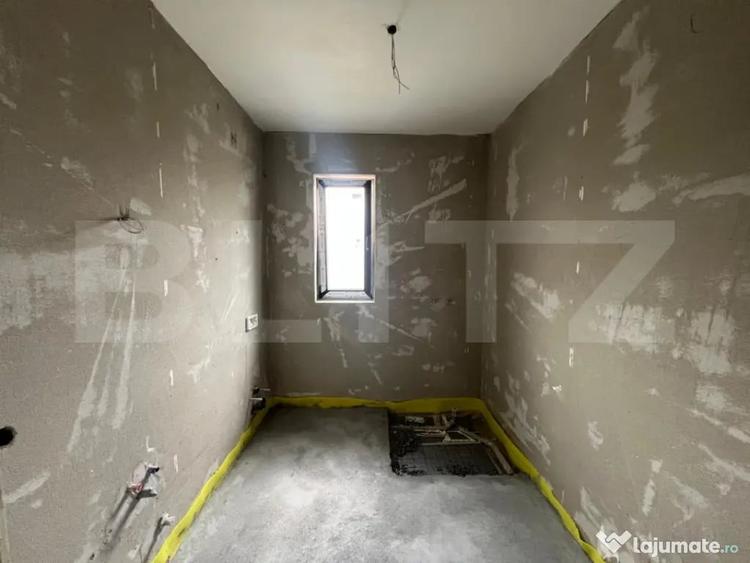 Casă cu 4 camere cu Teren 460 Mp în Central
