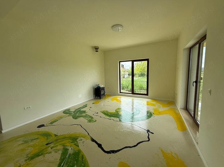 Casă cu Teren 750 Mp în Jucu