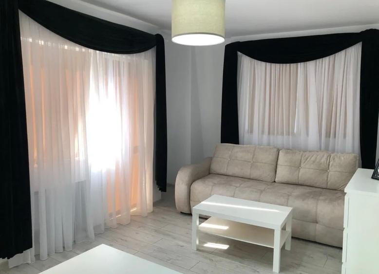 Apartament cu 2 camere semidecomandat în Dristor