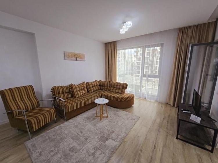 Apartament cu 2 camere semidecomandat, mobilat în Pantelimon