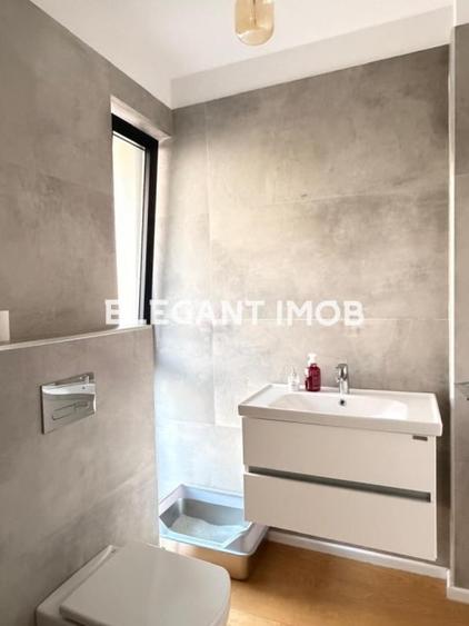Casă cu 4 camere cu Teren 200 Mp în Corbeanca