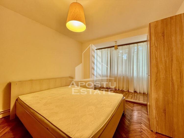 Apartament cu 3 camere decomandat, mobilat în Medicină