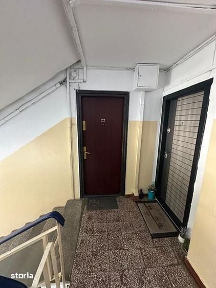 Apartament cu 3 camere semidecomandat în Giurgiului