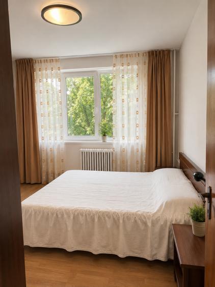 Apartament cu 2 camere decomandat în Drumul Taberei