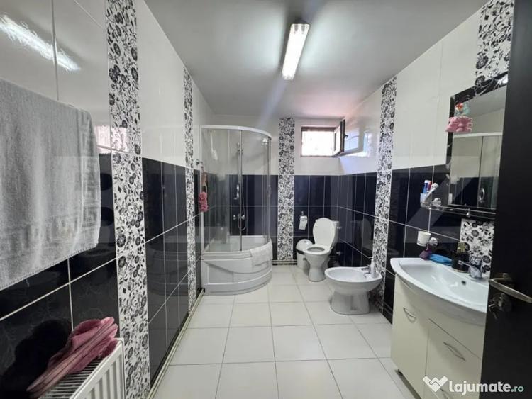 Casă cu 3 camere cu Teren 678 Mp în Valea