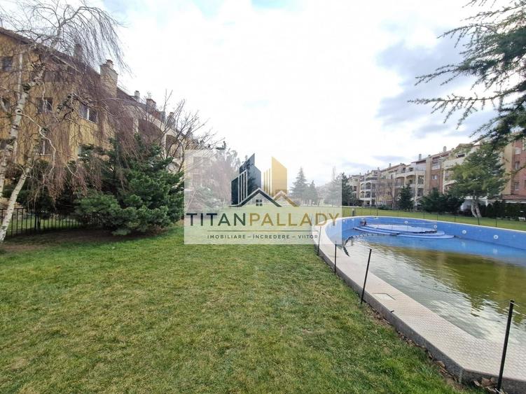 Apartament cu 3 camere decomandat în Nord-Est