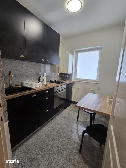 Apartament cu 1 camera de inchiriat, 32 mp Strada Victoriei, Baia - 4