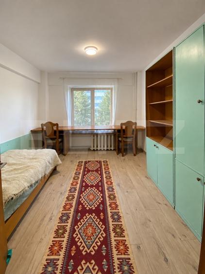 Apartament cu 4 camere decomandat, mobilat în George Enescu