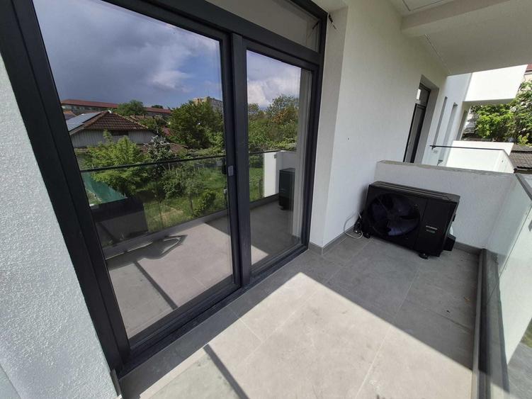Apartament cu 2 camere decomandat în Bucovina