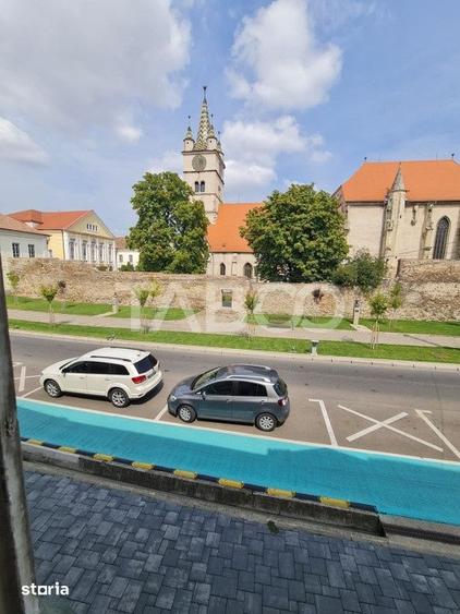 Spațiu comercial, de 60 mp, în Sebeș