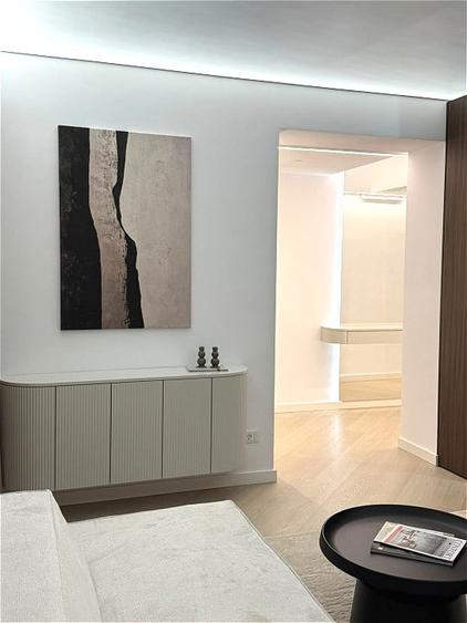 Apartament cu 3 camere decomandat, mobilat în Pipera