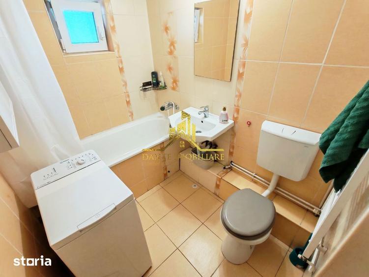 Apartament cu 2 camere decomandat, mobilat în Între Lacuri