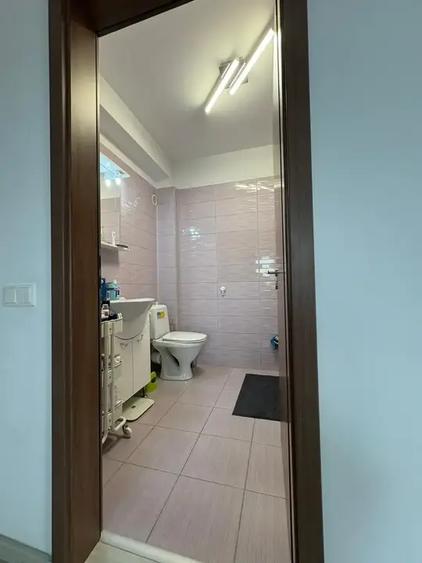 Apartament cu 3 camere decomandat, mobilat în Fundeni